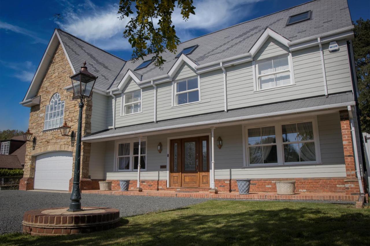 Matlock House Bed & Breakfast Hawkinge Eksteriør bilde