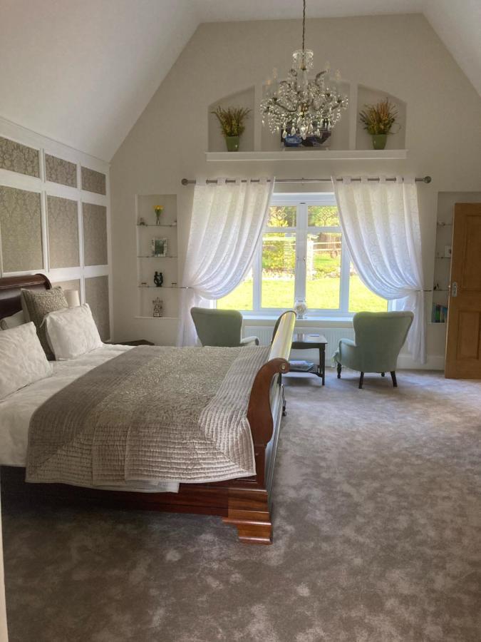 Matlock House Bed & Breakfast Hawkinge Eksteriør bilde